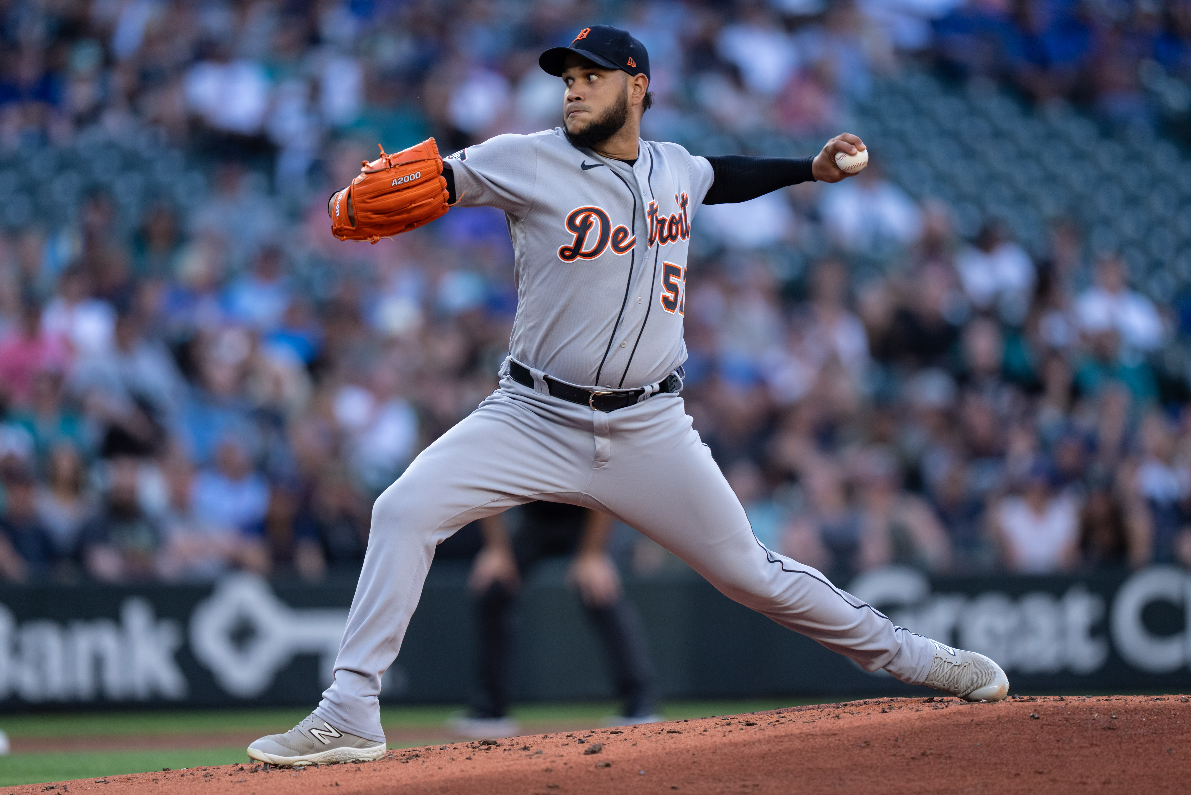 Detroit Tigers starter Eduardo Rodríguez delivers a pitch against the Seattle Mariners at T-Mobile Park. (2023)